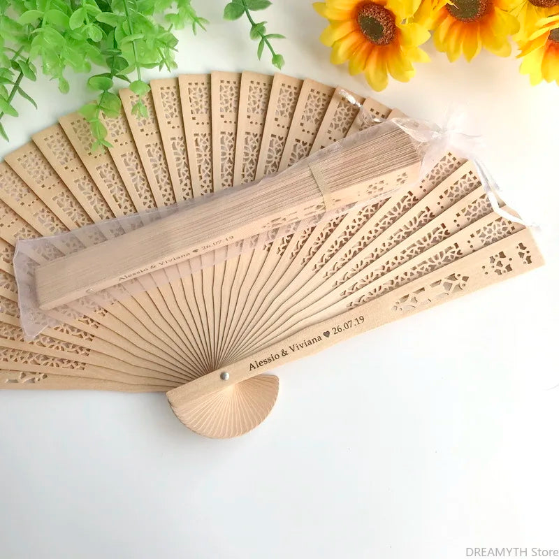 20/40/50 pieces of personalized wooden wedding gifts and gifts for guests Sandalwood fan folding party decoration