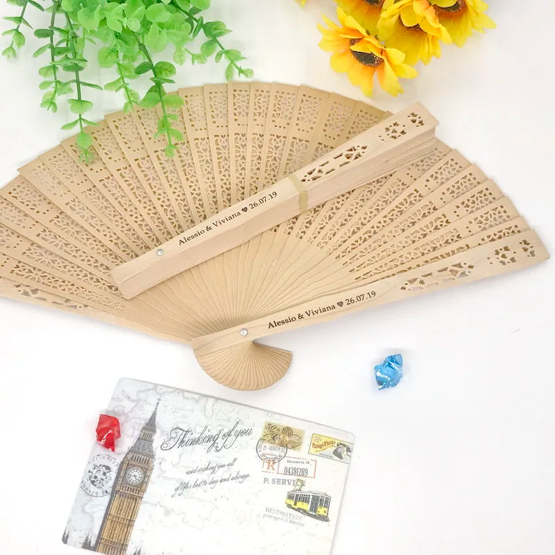 20/40/50 pieces of personalized wooden wedding gifts and gifts for guests Sandalwood fan folding party decoration